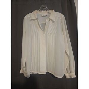 Christie‎ & Jill Women's Blouse Top Size 8 White Long Sleeve Button-Up Pleated